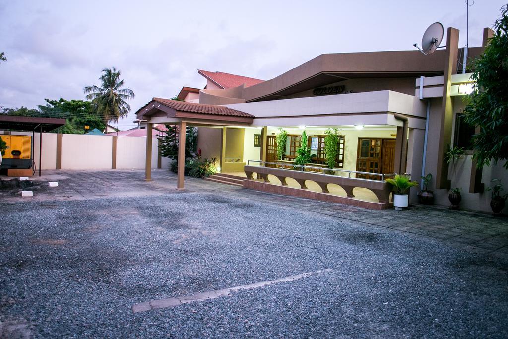 Golden Crest Lodge Bawaleshi Bagian luar foto