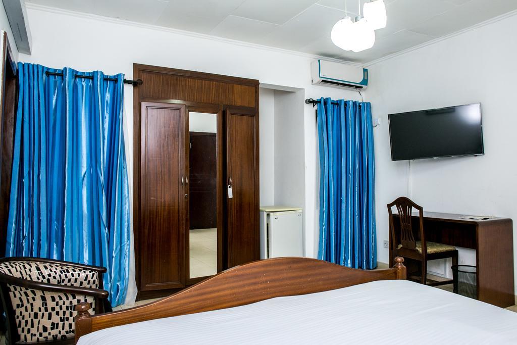 Golden Crest Lodge Bawaleshi Bagian luar foto