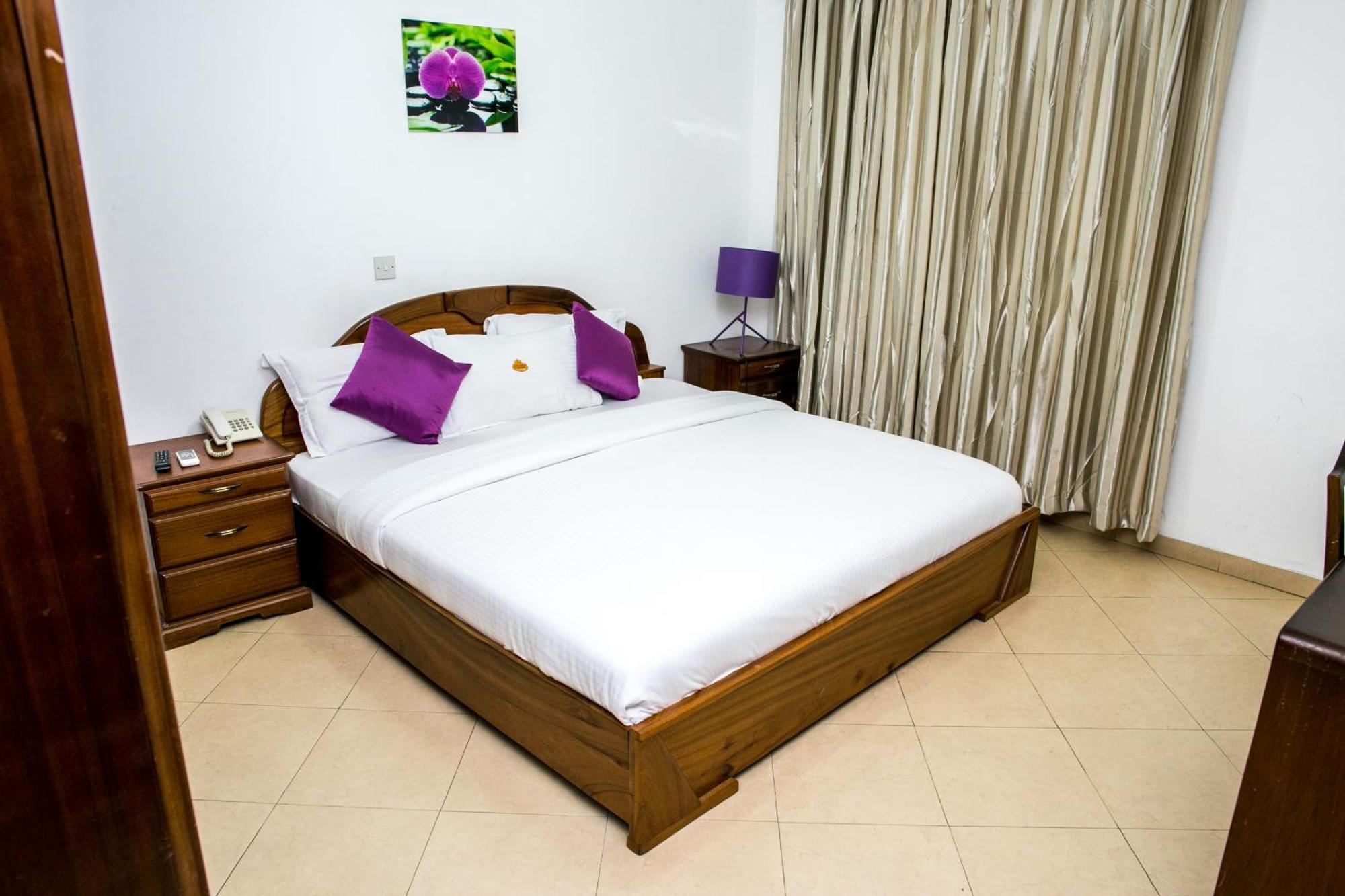 Golden Crest Lodge Bawaleshi Bagian luar foto